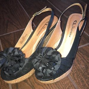 Like New Black/Cork Wedges